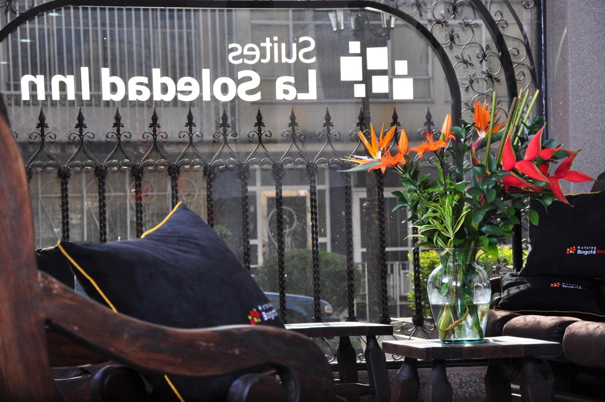 Hoteles Bogota Inn La Soledad Bagian luar foto